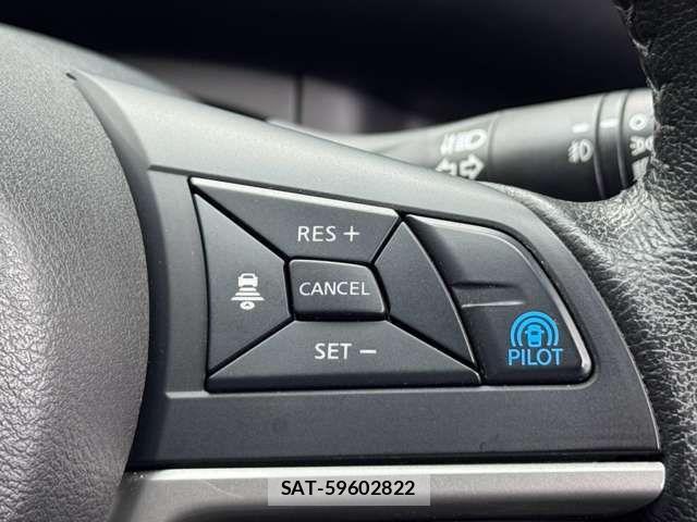 Nissan SERENA 2016-01 8527284-4