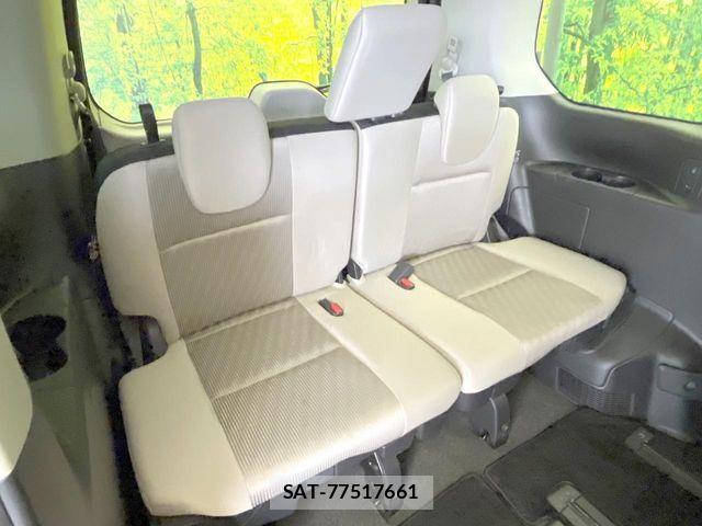 Nissan SERENA 2017-10 8527279-9