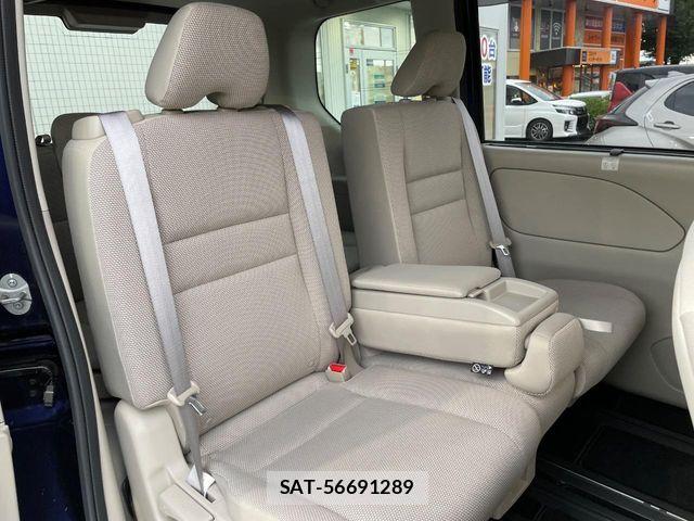 Nissan SERENA 2016-08 8527287-10