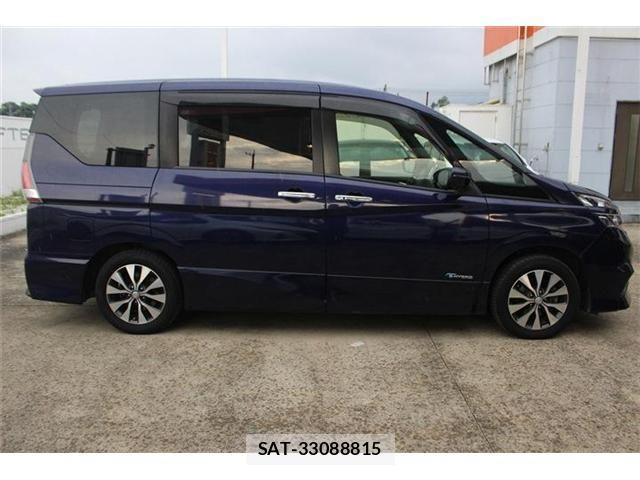 Nissan SERENA 2018-08 8527299-13