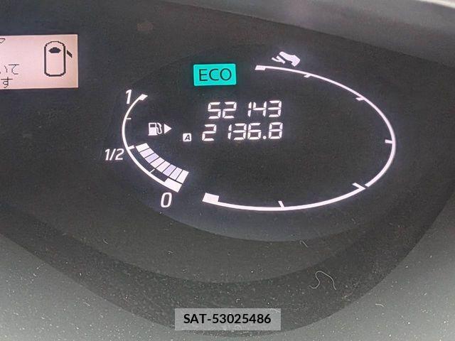 Nissan SERENA 2016-02 8527293-18