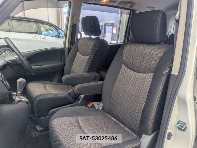 Nissan SERENA 2016-02 8527293-20