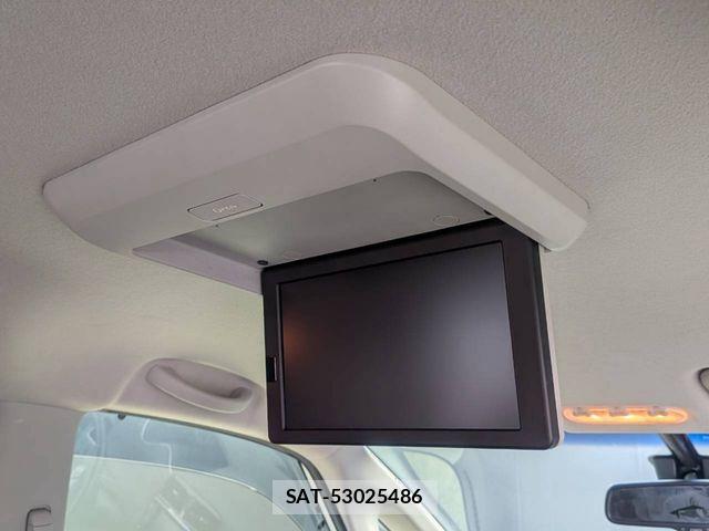 Nissan SERENA 2016-02 8527293-3