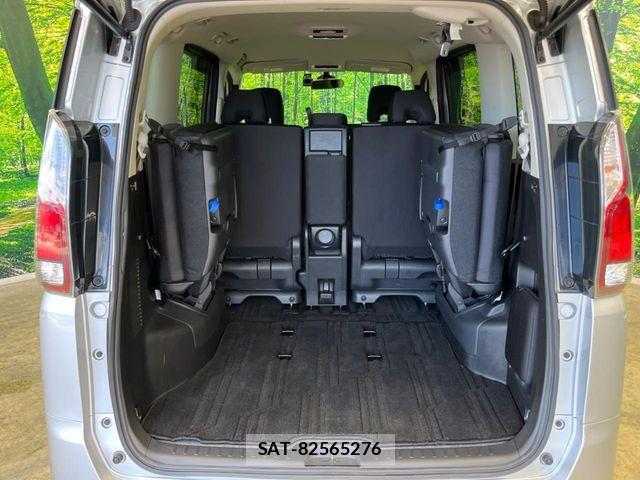 Nissan SERENA 2017-03 8527304-10