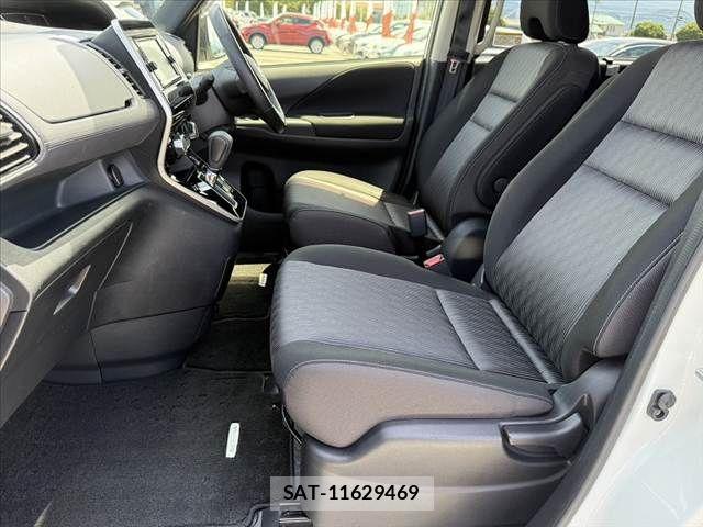 Nissan SERENA 2020-08 8563506-16