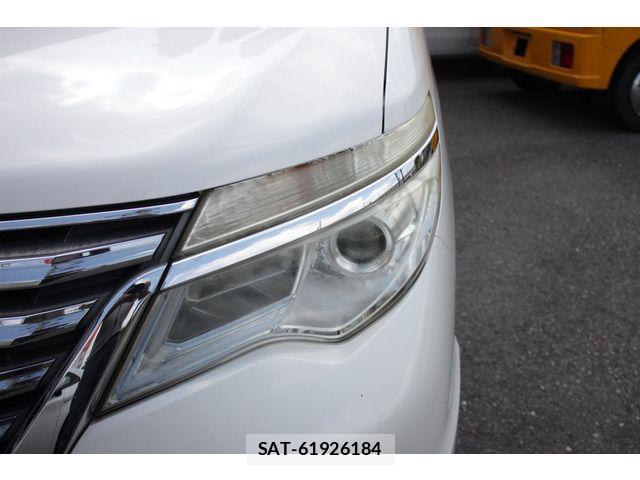 Nissan SERENA 2014-02 8563515-9