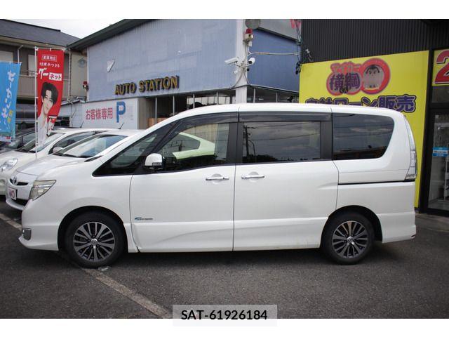 Nissan SERENA 2014-02 8563515-12