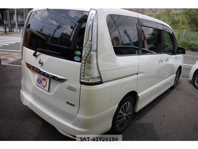 Nissan SERENA 2014-02 8563515-16
