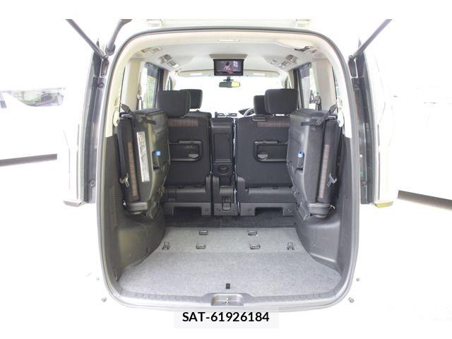 Nissan SERENA 2014-02 8563515-18