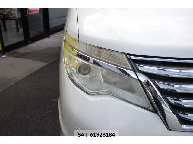 Nissan SERENA 2014-02 8563515-8
