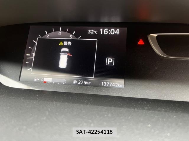 Nissan SERENA 2017-01 8563519-9