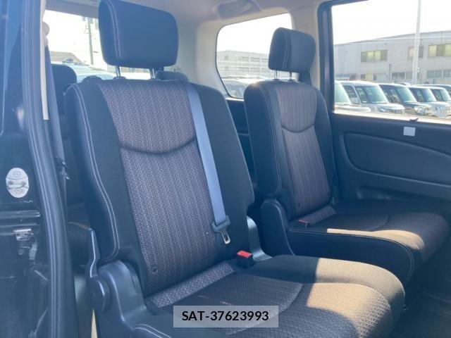 Nissan SERENA 2015-06 8563520-11