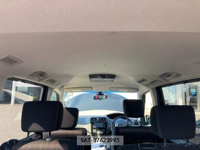 Nissan SERENA 2015-06 8563520-22