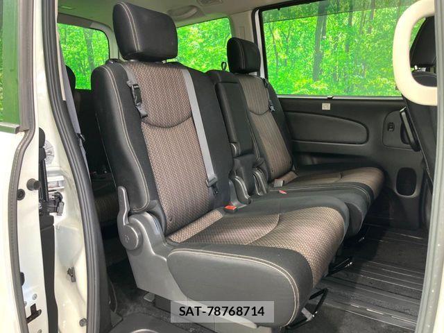 Nissan SERENA 2015-10 8563517-10