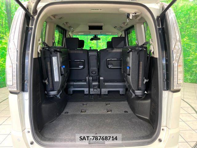 Nissan SERENA 2015-10 8563517-12