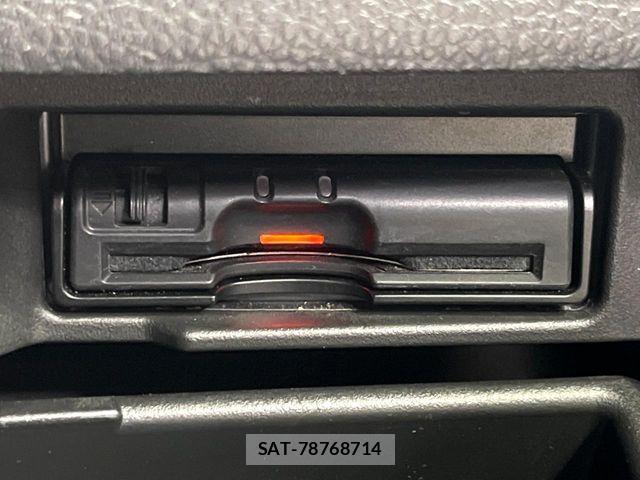 Nissan SERENA 2015-10 8563517-8