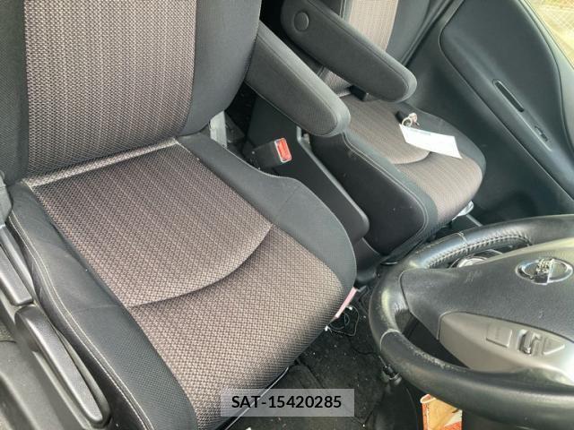 Nissan SERENA 2014-07 8563522-10