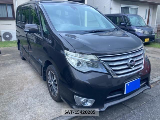 Nissan SERENA 2014-07 8563522-1