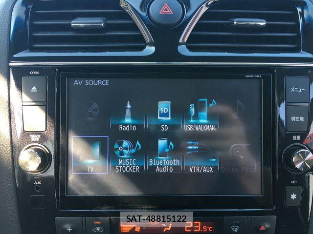 Nissan SERENA 2014-02 8563516-11