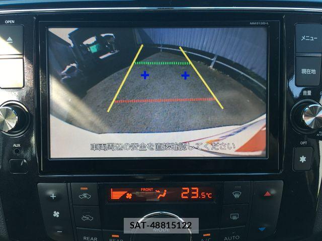 Nissan SERENA 2014-02 8563516-13