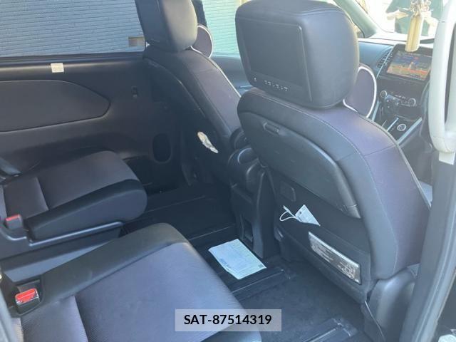 Nissan SERENA 2016-10 8563518-11