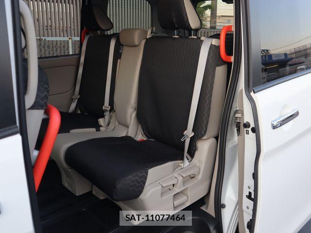 Nissan SERENA 2021-02 8563505-14