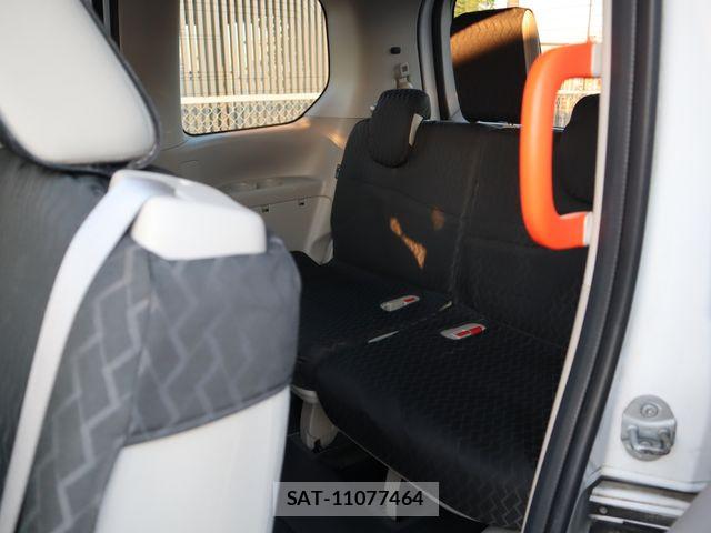 Nissan SERENA 2021-02 8563505-15
