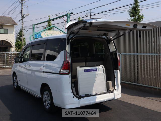 Nissan SERENA 2021-02 8563505-17