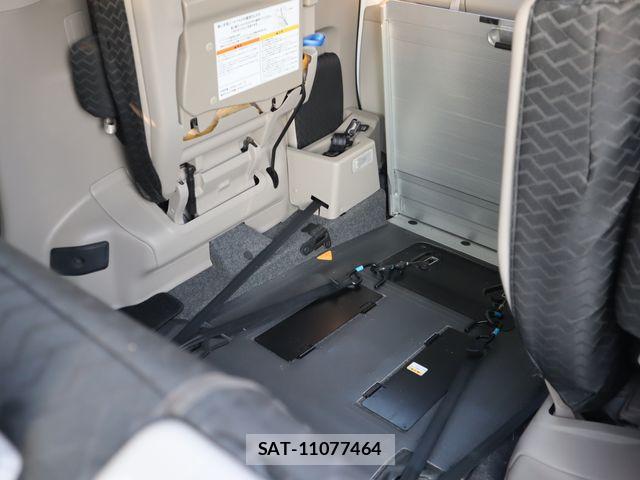 Nissan SERENA 2021-02 8563505-8