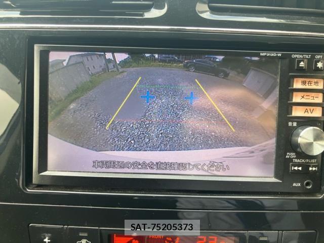 Nissan SERENA 2013-08 8563523-16
