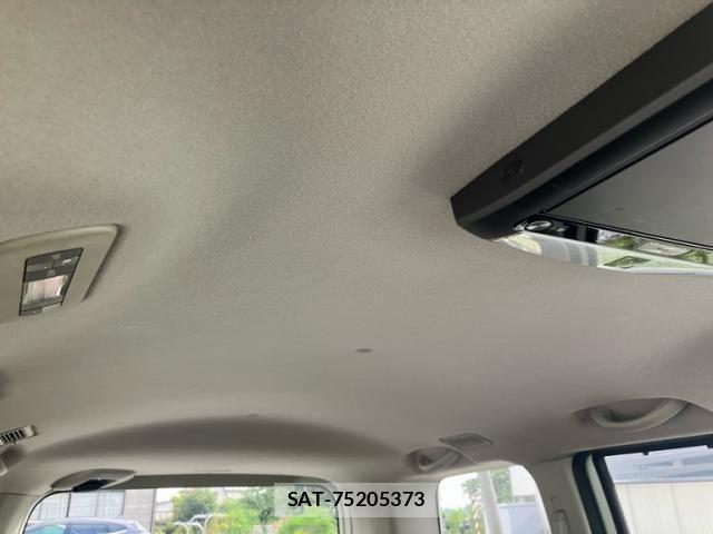 Nissan SERENA 2013-08 8563523-21