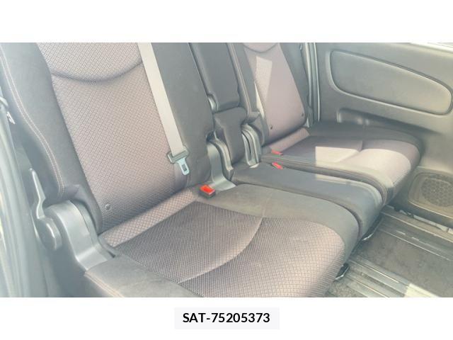 Nissan SERENA 2013-08 8563523-26