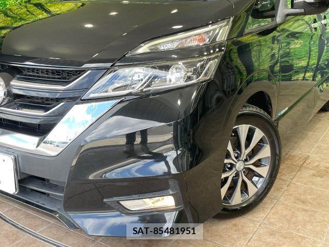 Nissan SERENA 2017-12 8563509-12