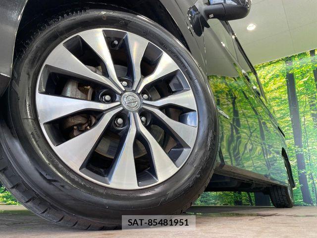 Nissan SERENA 2017-12 8563509-13