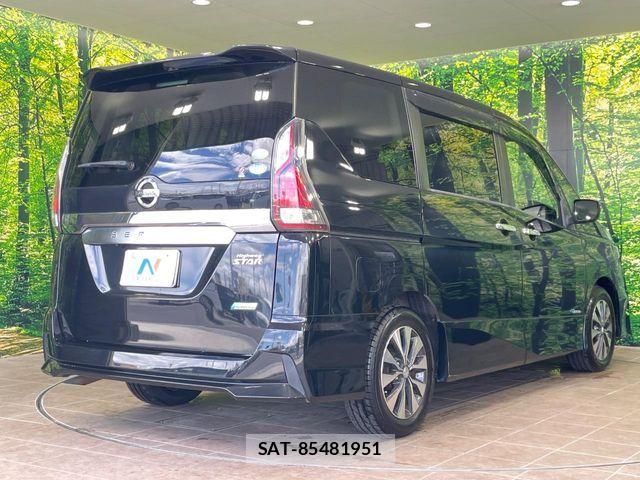 Nissan SERENA 2017-12 8563509-17
