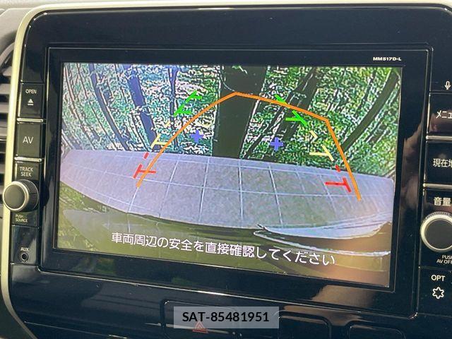 Nissan SERENA 2017-12 8563509-6