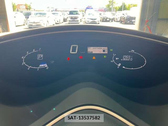 Nissan SERENA 2014-03 8563512-10