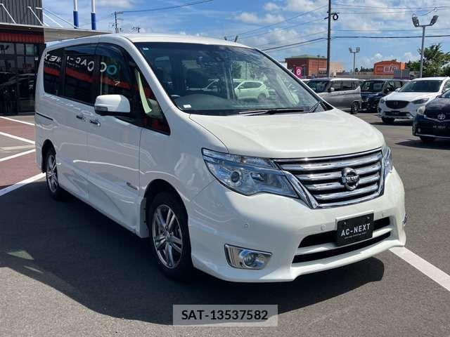 Nissan SERENA 2014-03 8563512-17
