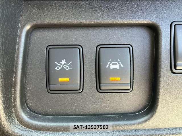 Nissan SERENA 2014-03 8563512-6