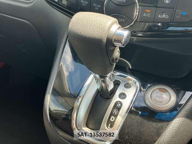 Nissan SERENA 2014-03 8563512-7