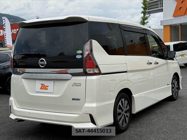 Nissan SERENA 2017-09 8563510-14