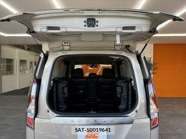 Nissan SERENA 2019-09 8563507-22