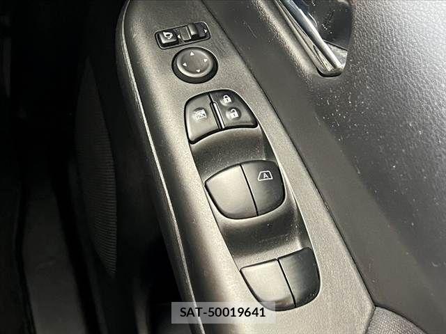 Nissan SERENA 2019-09 8563507-29