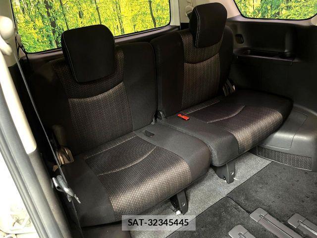 Nissan SERENA 2015-03 8563514-9