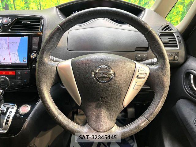Nissan SERENA 2015-03 8563514-11
