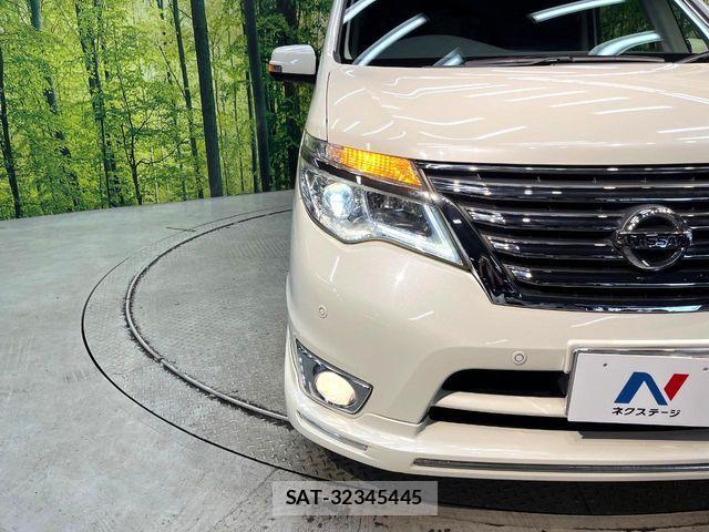 Nissan SERENA 2015-03 8563514-12