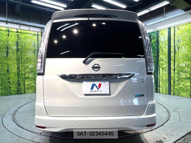 Nissan SERENA 2015-03 8563514-15