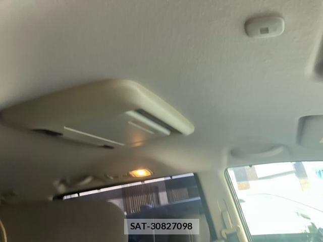 Nissan SERENA 2014-12 8563521-7