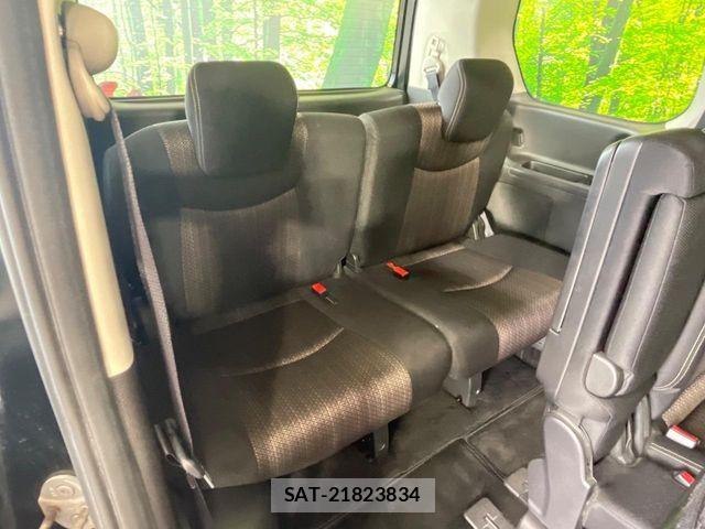 Nissan SERENA 2015-11 8628836-9
