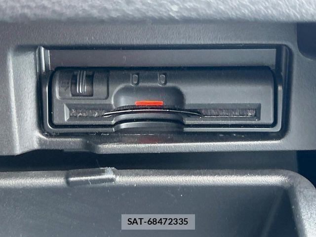 Nissan SERENA 2018-01 8628834-9